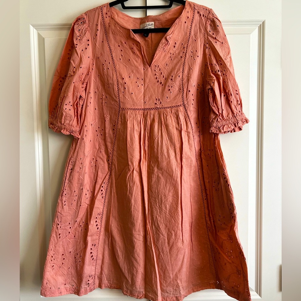 Coral short sleeve dress